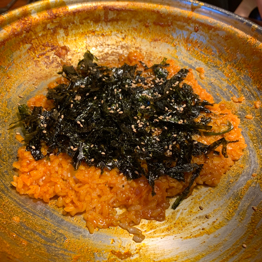 Korean fried rice with seaweed flakes made from leftover tteokbokki sauce