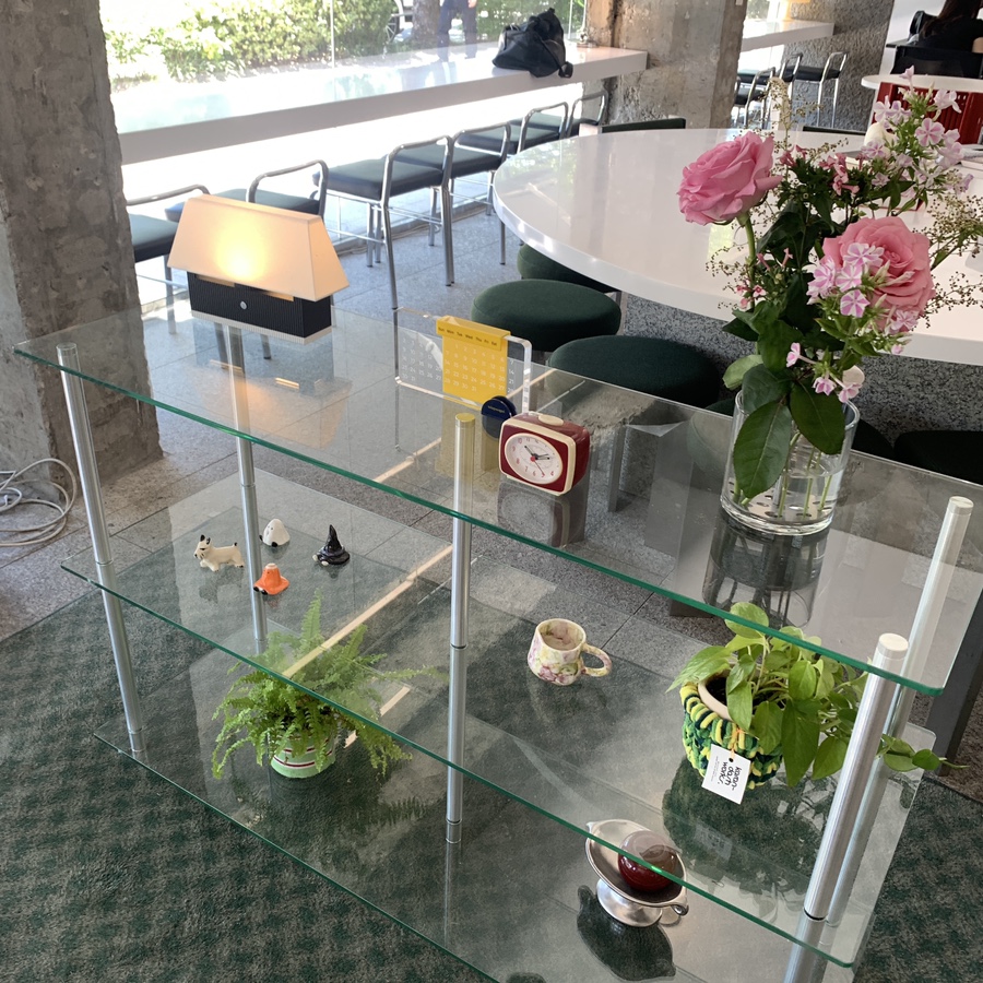 Cute decor shelf inside Seokchon Station Cafe Meek