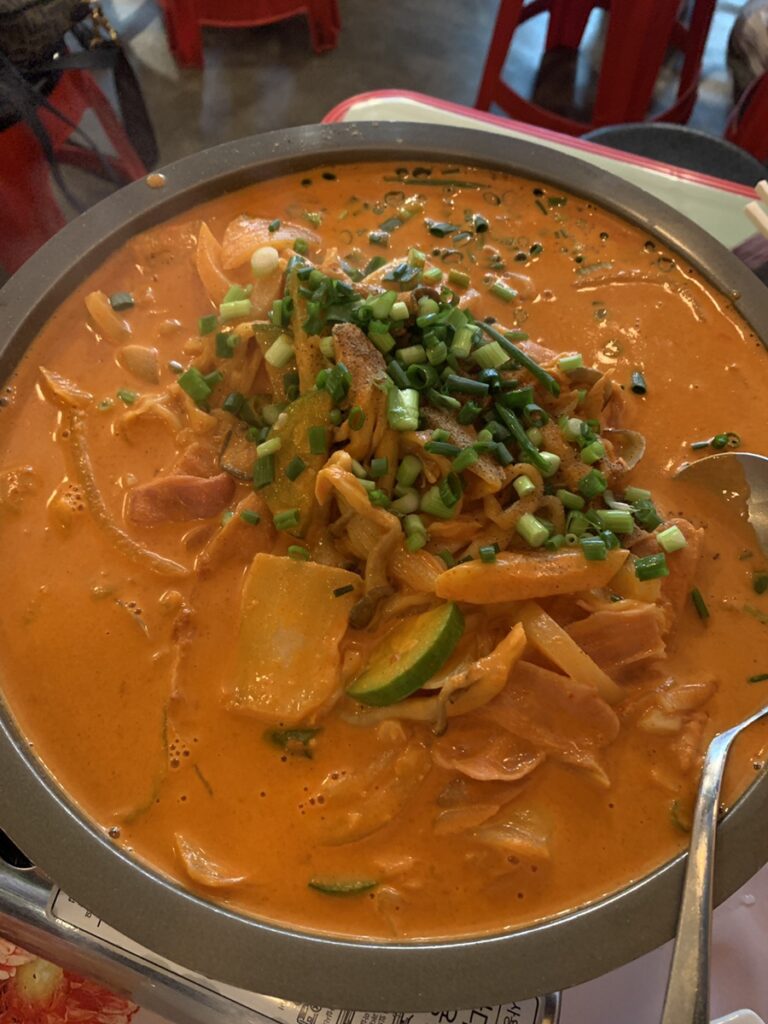 Creamy Bacon Ppong noodle dish at Matzzang Jogae Gangnam Nonhyeon-dong