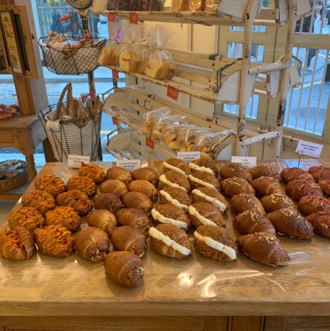 Wide selection of handmade salt bread at Bouquet de Pain Dosan Park