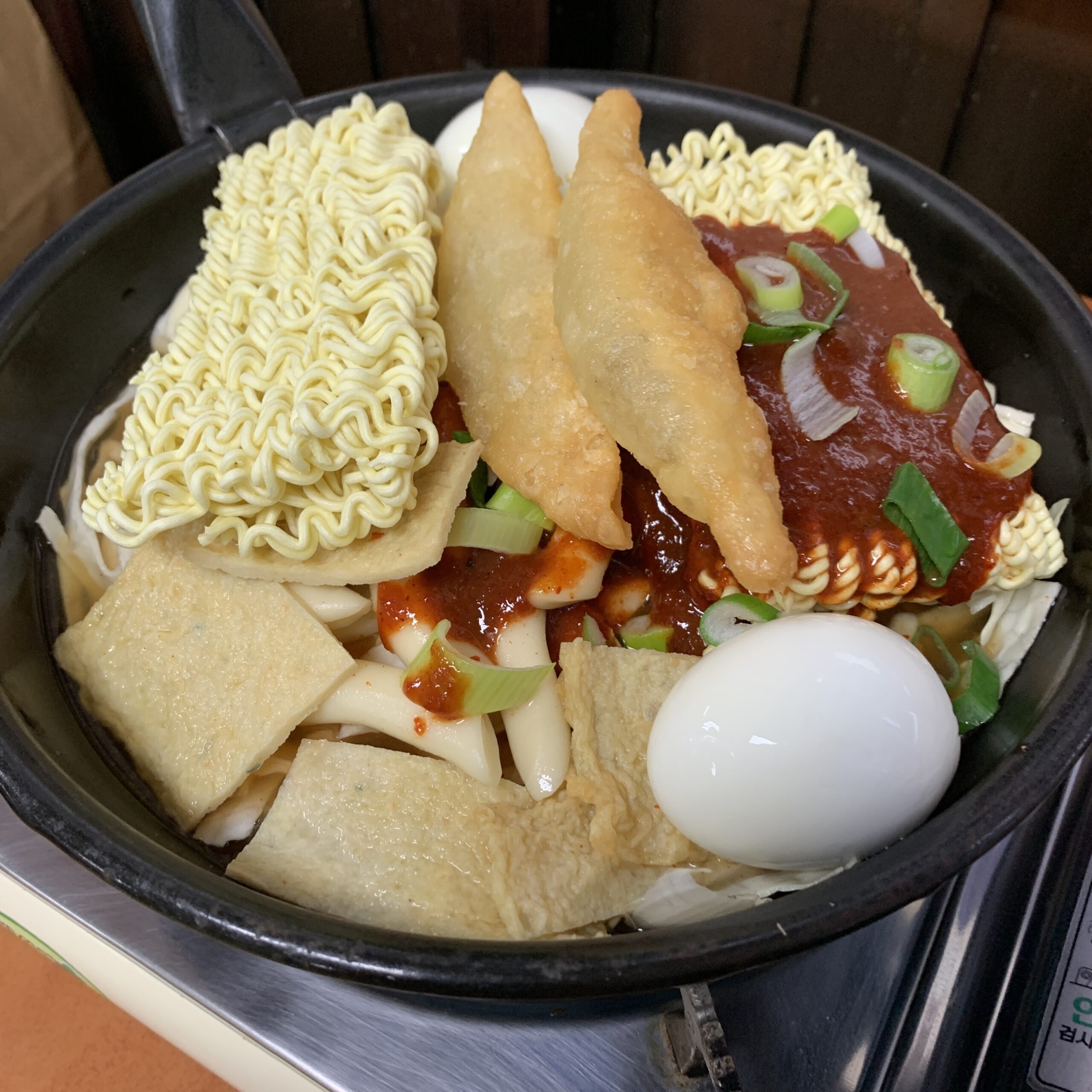 Ganaan Tteokbokki Songpa Station Review: A Classic Instant Tteokbokki Spot in Seoul