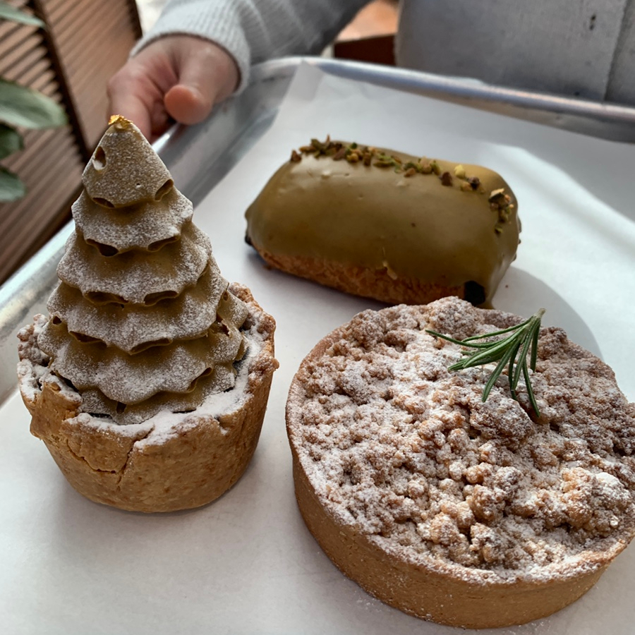 Apple tart, pistachio pain au chocolat, and Dubai Tree Brownie Tart from Cheonsang Gaok