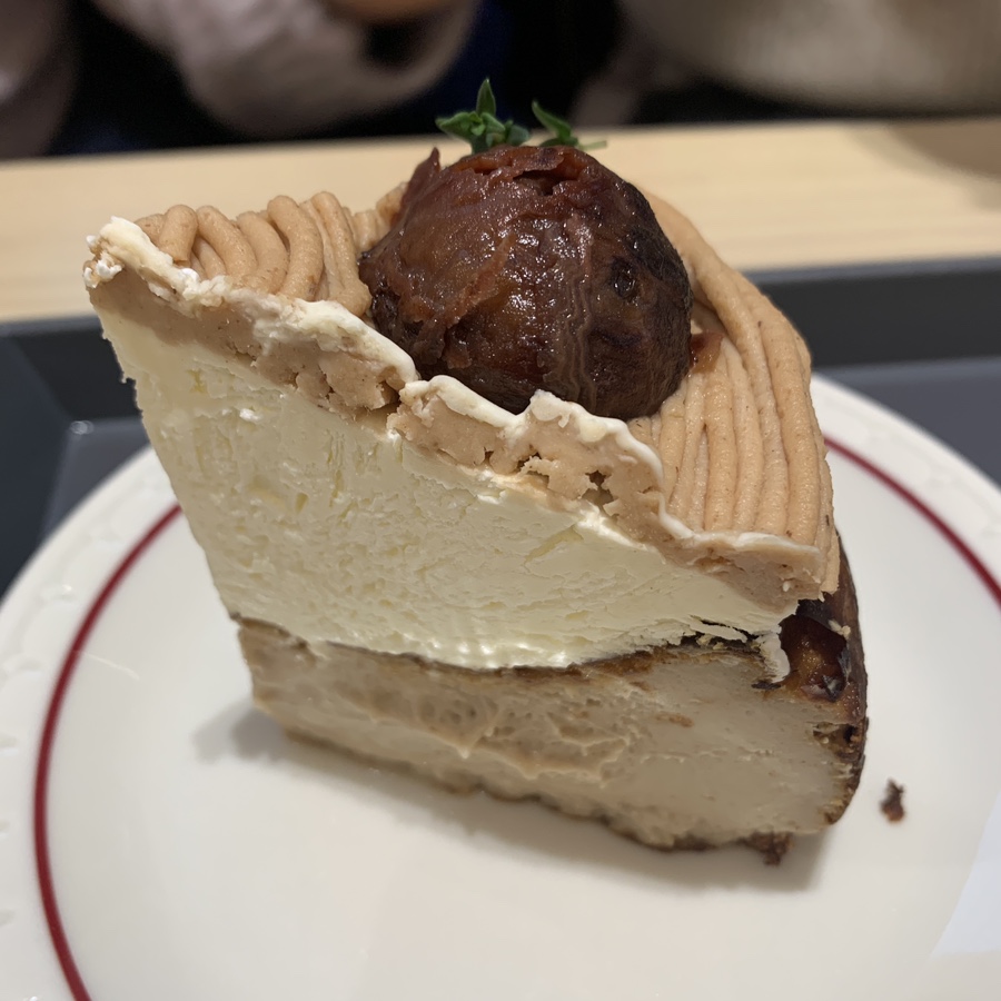 Mont Blanc Basque cheesecake with creamy texture at JM Coffee Sinsa Lounge