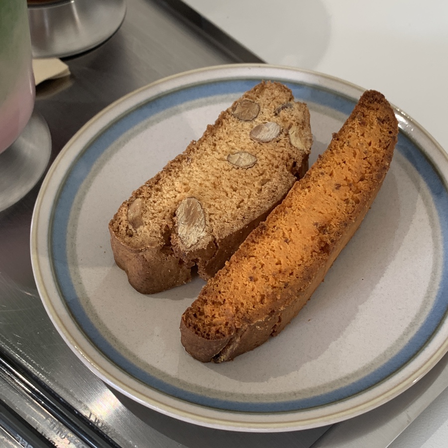 cafe near COEX Answer Seoul almond and cheese biscotti