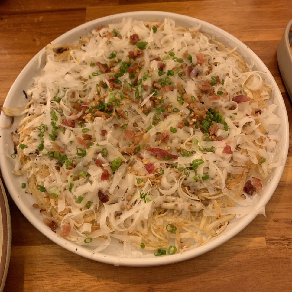 Truffle potato pancake at Songridan-gil Korean fusion restaurant Memealzip