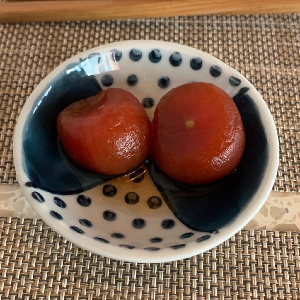 Marinated tomato appetizer at Songridan-gil izakaya Sake Shop