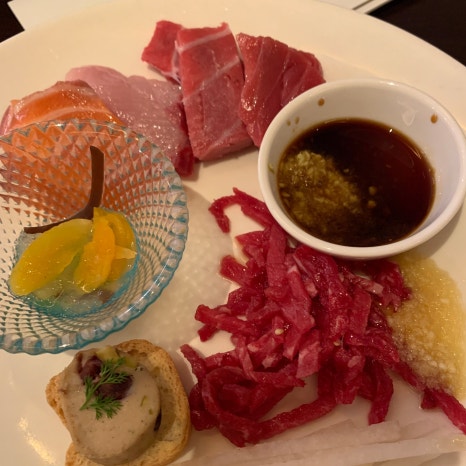 Yukhoe and raw beef selection at Grand InterContinental Seoul Parnas Grand Kitchen Buffet