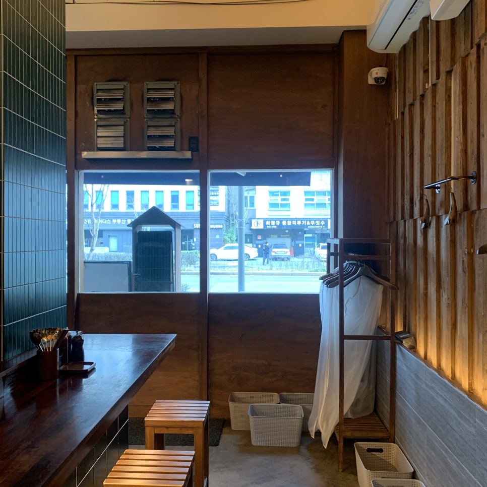 songpanaru station beef rice soup restaurant bar seating interior onsuban songpa