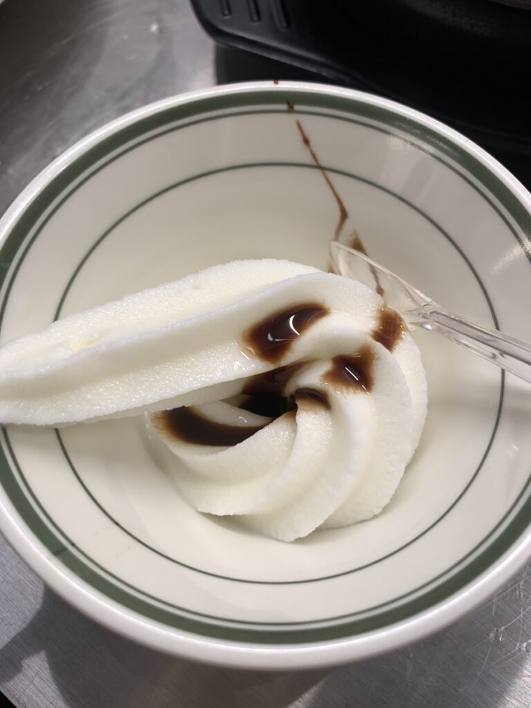 Hormone Chichi Konkuk University Yakiniku ice cream dessert