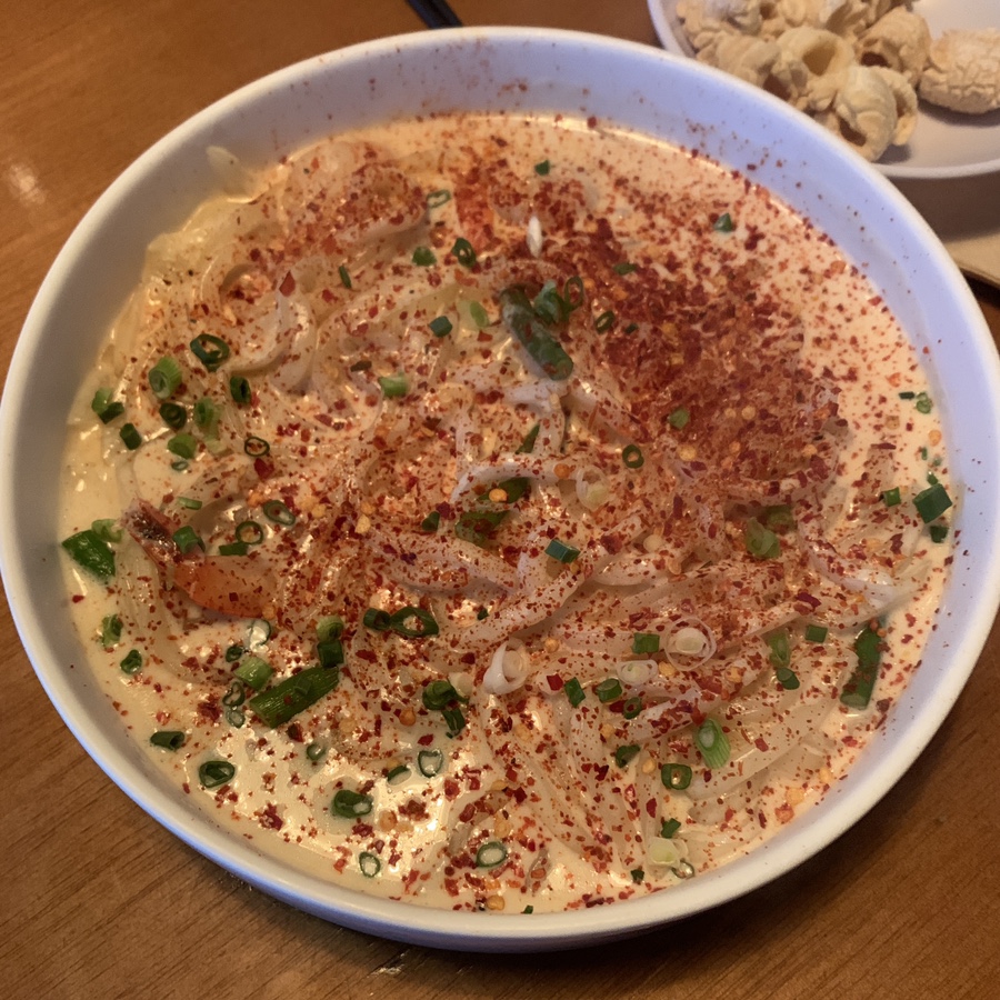 spicy cream udon noodles Euljiro 3-ga Korean bar Jaya creamy spicy noodle dish