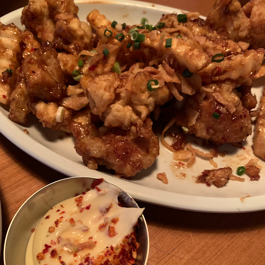 garlic soy fried chicken Euljiro 3-ga Korean bar Jaya crispy chicken dish