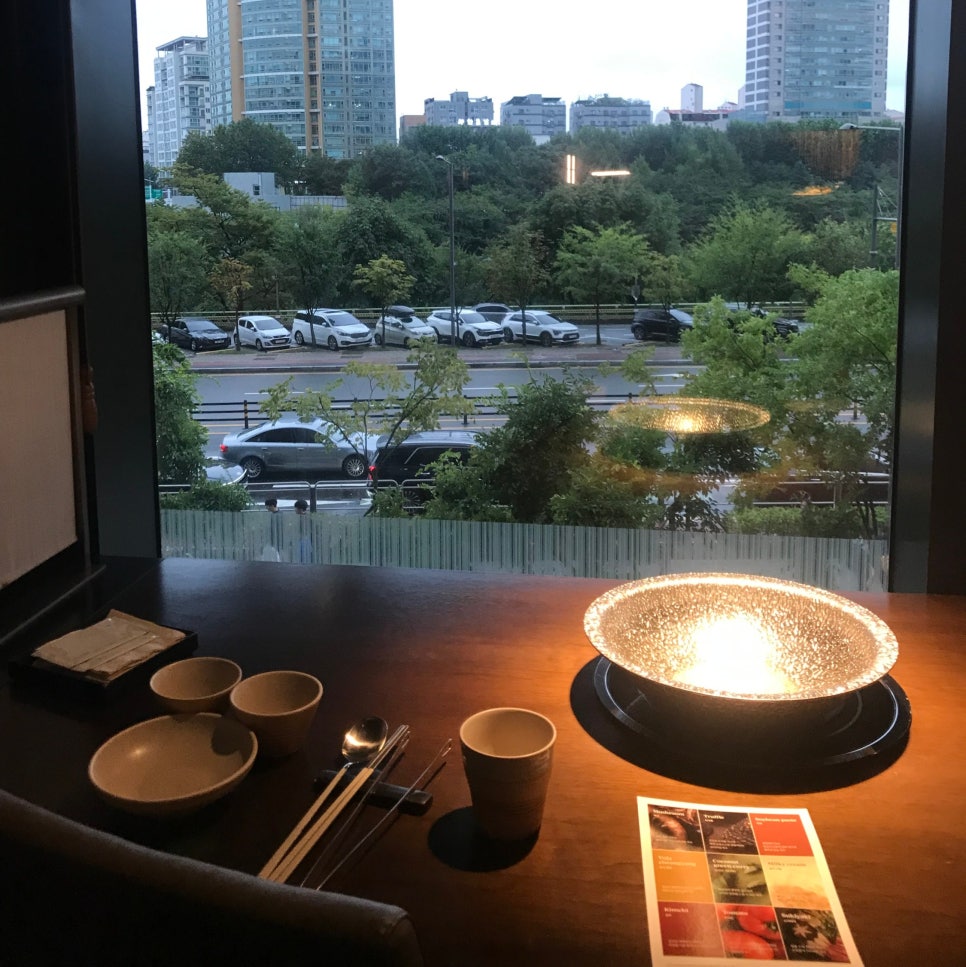Seokchon Lake view dining at Modern Shabu House Jamsil Seoul