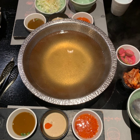 oksoban shabu shabu broth hot pot table setup