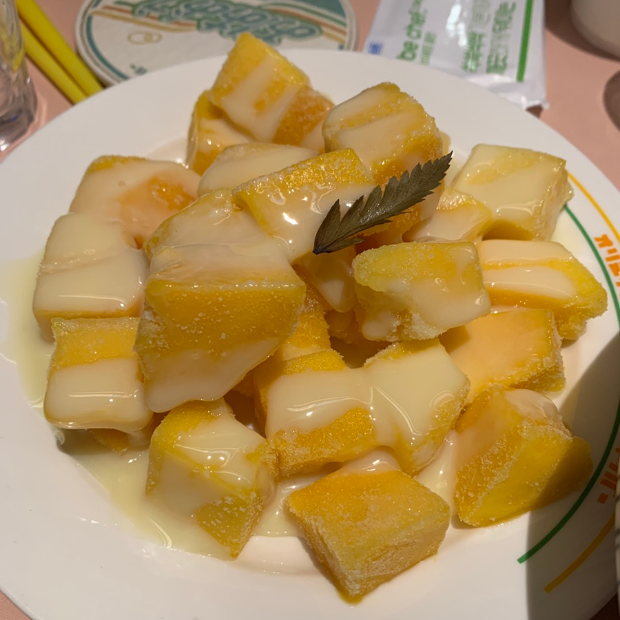 apple mango dessert with condensed milk at Ohiyo izakaya Euljiro