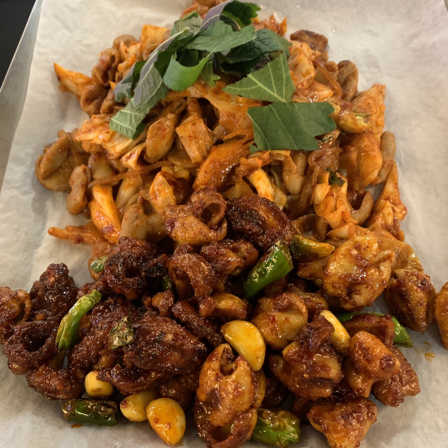 bangi dong gopchang vegetable gopchang and crispy makchang combo