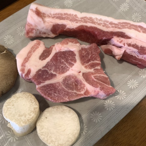 raw samgyeopsal and pork neck before grilling seoul bbq