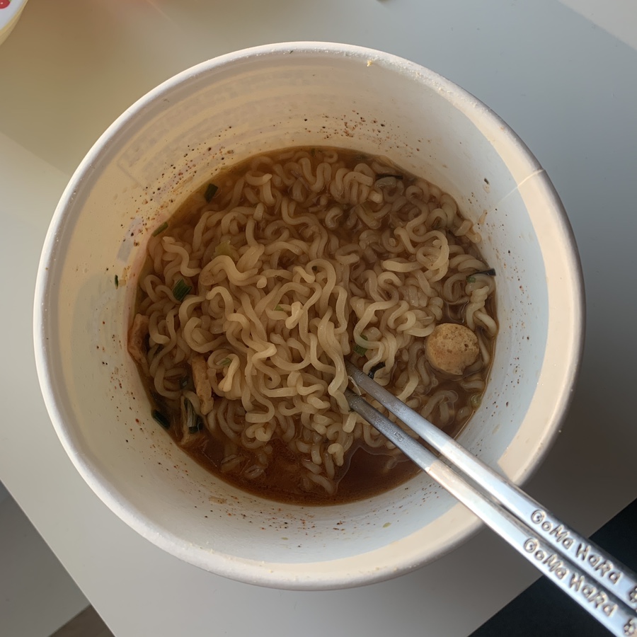 korean fish cake ramen cup cooked noodles mild broth