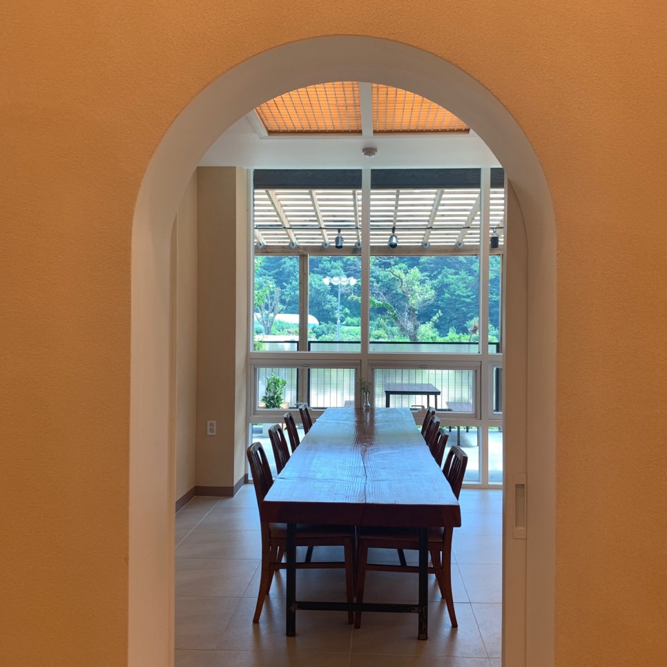 private dining room group table Bali Dongcheon Ulsan restaurant