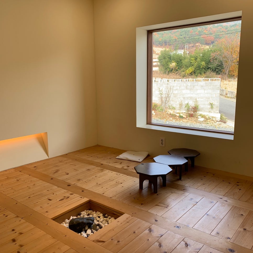 eonyang bulgogi restaurant ulsan sososup traditional floor seating area