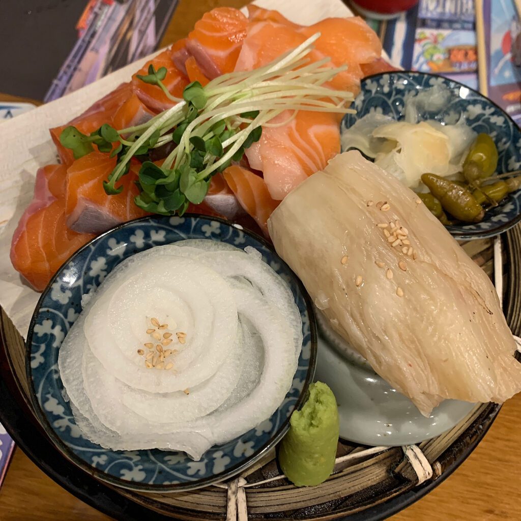 salmon sashimi set japanese izakaya side dishes