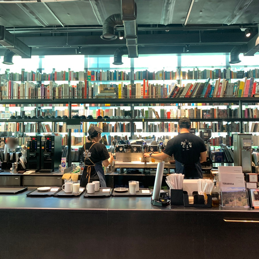 Samseong Station Cafe Terarosa POSCO Center coffee bar