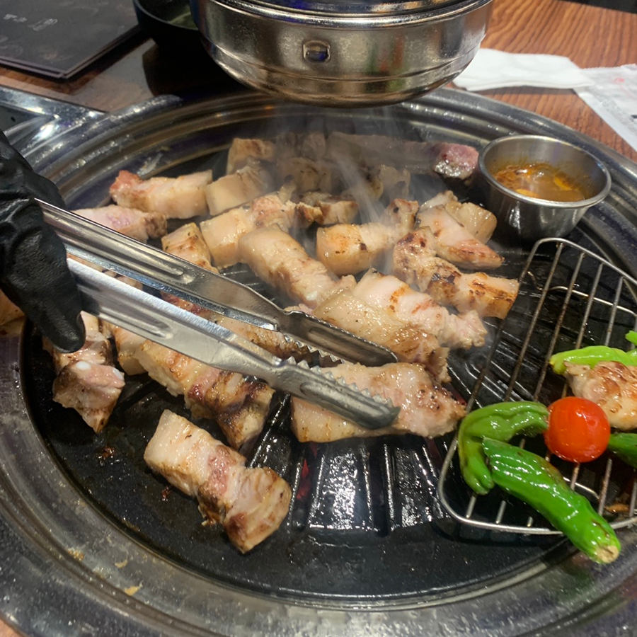 Perfectly grilled Jeju pork at Tamradam Okgil Branch