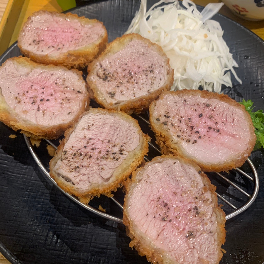 Tender Pork Cutlet in Seoul | Sambaekdon Tonkatsu Garden5 Review