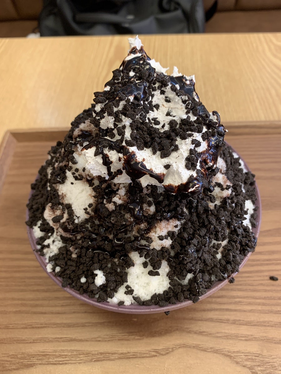 Cheap Cafe Near Hanti Station | Noran Kkomujul Daechi Review