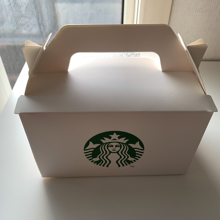 Starbucks Korea dessert takeout box