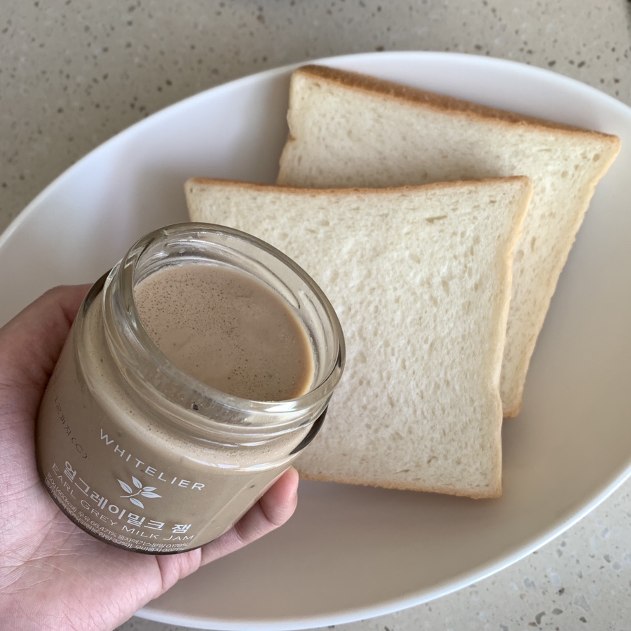 WHITELIER Premium Bread with Earl Grey Milk Jam