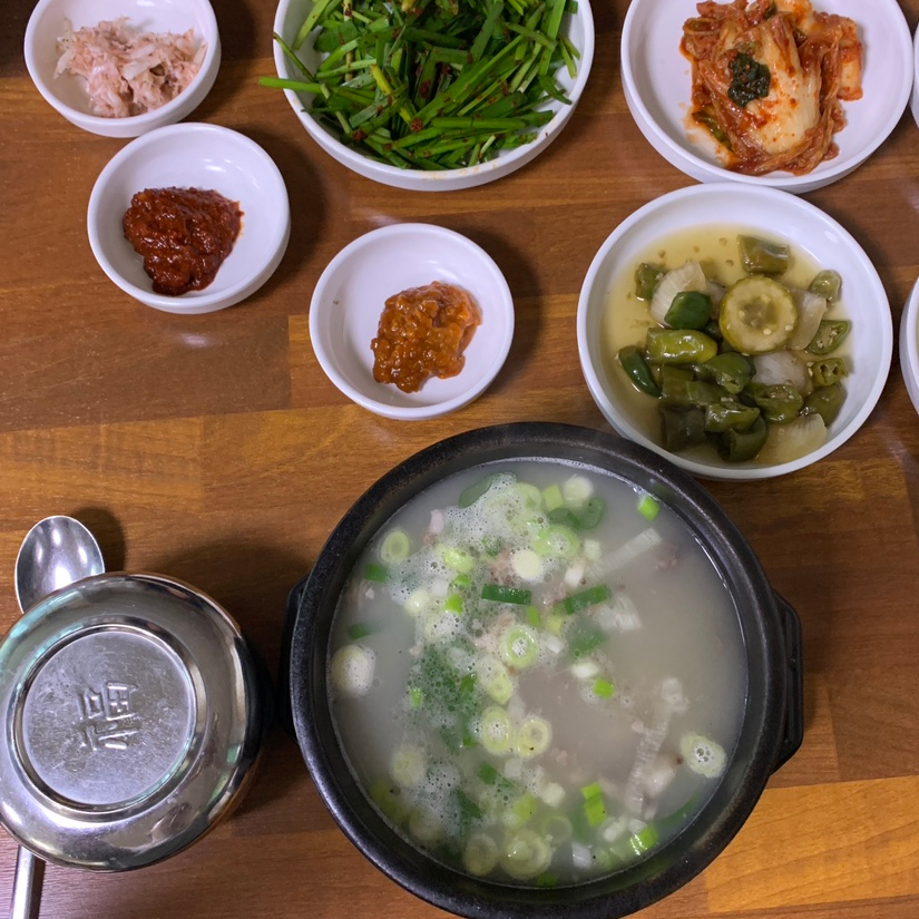 Cheonggiwa Gomtang Eonyang Review | Korean Beef Soup in Ulsan