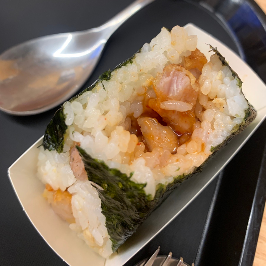 Gangdajim Ulsan Beomseo Spam triangle kimbap close up