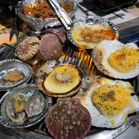 Jogae Pocha Oido Review | Unlimited Grilled Clams & Seasonal Seafood